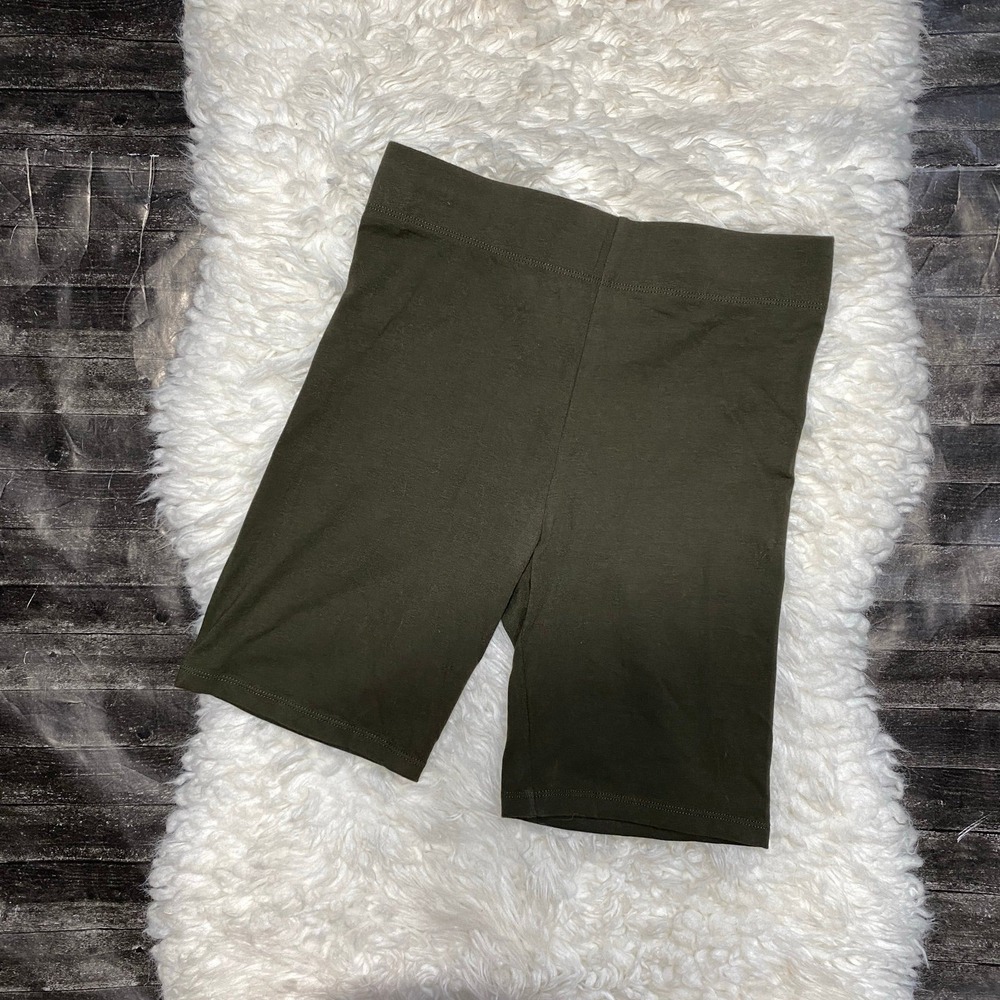 FOREVER 21 OLIVE GREEN BIKER SHORTS COMFY CASUAL BASIC LOUNGE OUTDOOR
